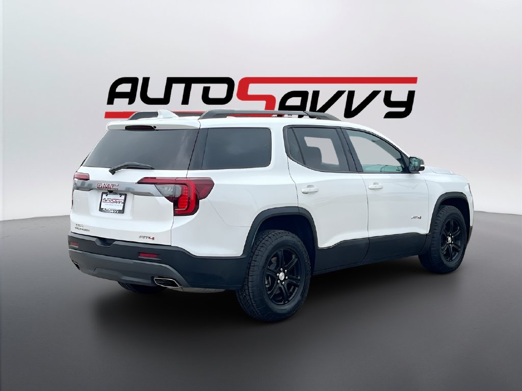 2023 GMC Acadia photo 7 of 36