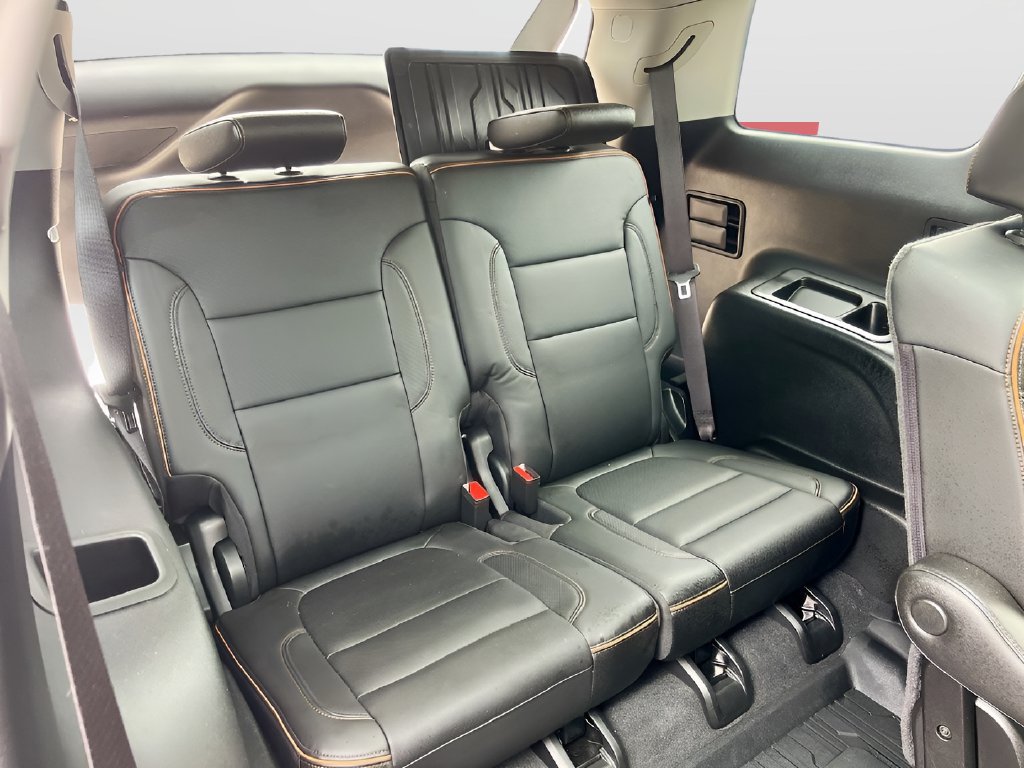 2023 GMC Acadia photo 29 of 36