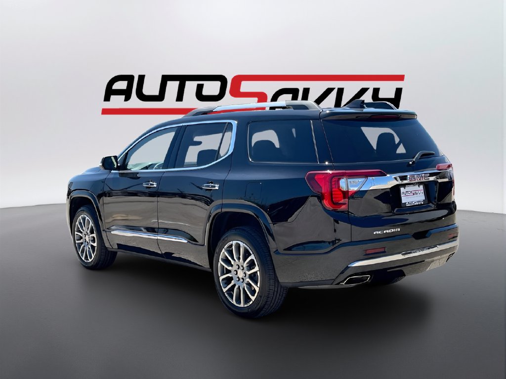 2023 GMC Acadia photo 5 of 36
