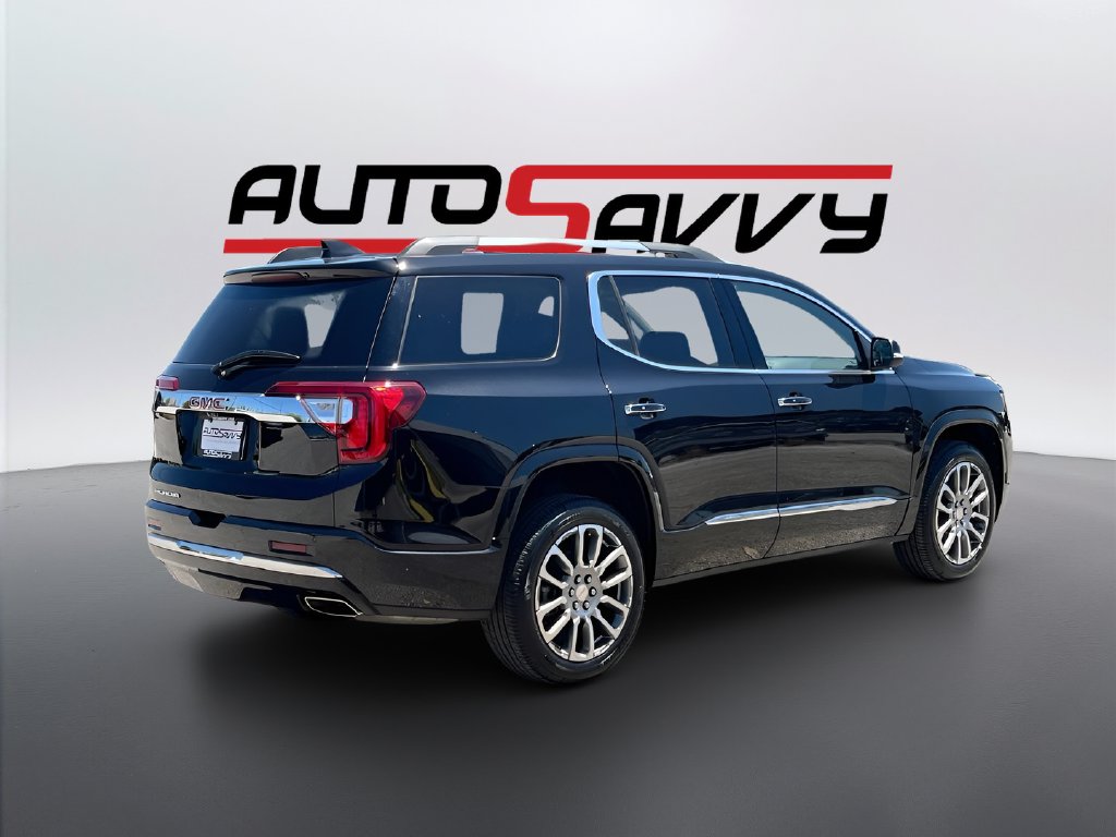 2023 GMC Acadia photo 7 of 36
