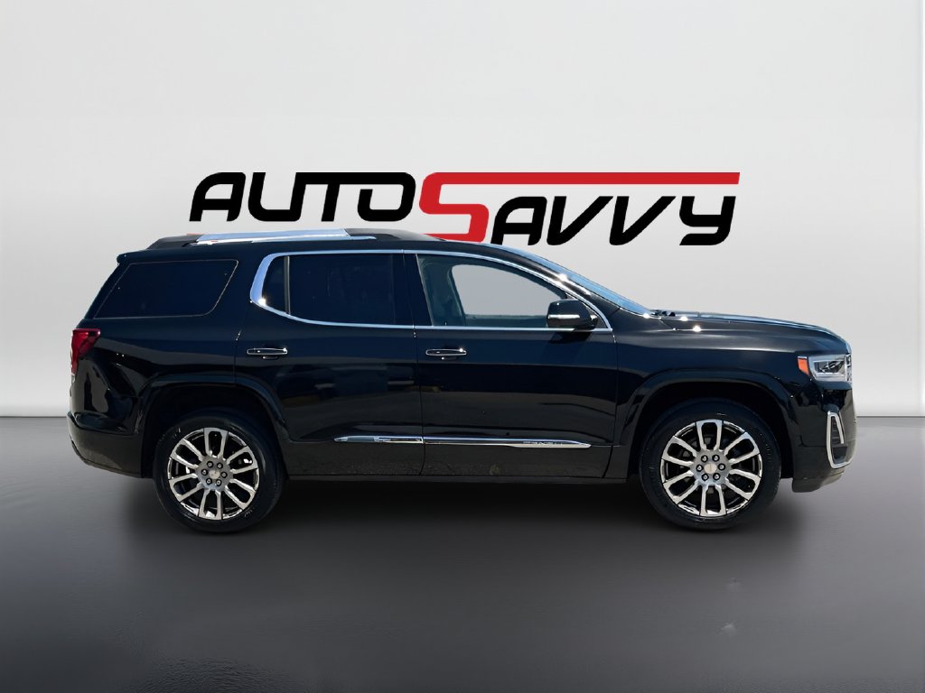 2023 GMC Acadia photo 8 of 36
