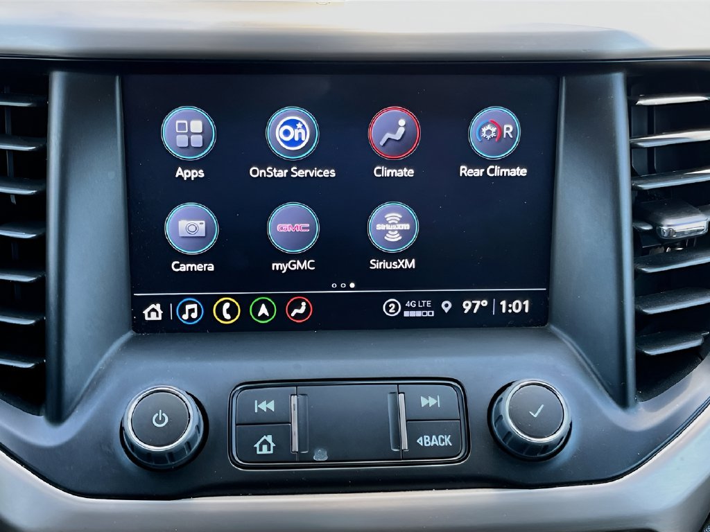 2023 GMC Acadia photo 15 of 36