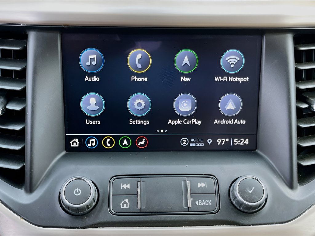 2023 GMC Acadia photo 15 of 34