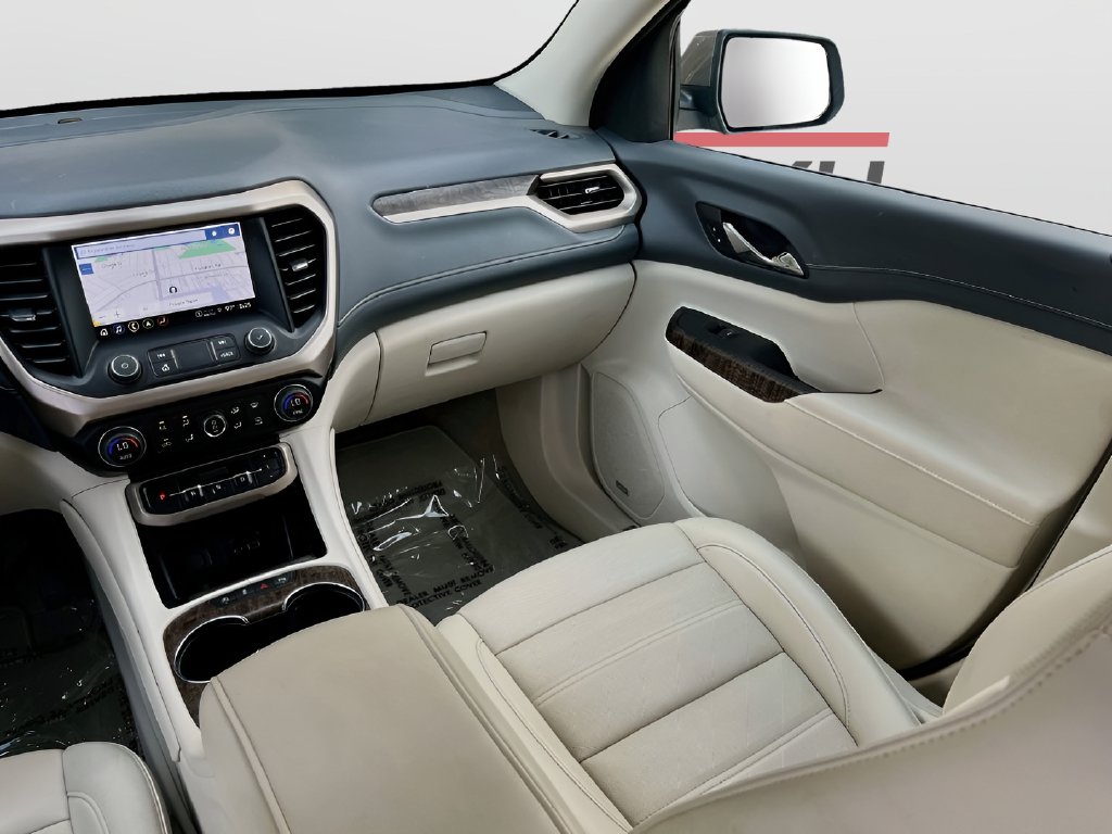 2023 GMC Acadia photo 24 of 34