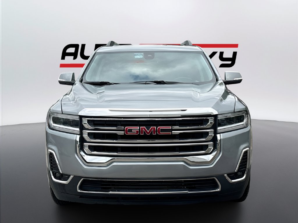2023 GMC Acadia photo 2 of 35