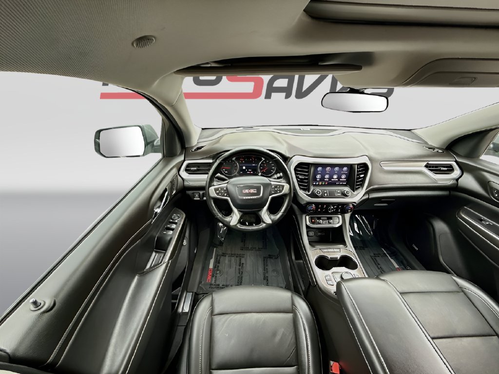 2023 GMC Acadia photo 24 of 35