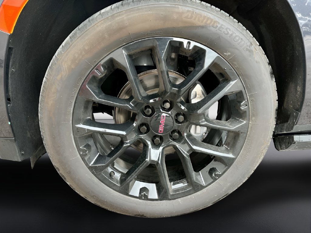 2023 GMC Yukon XL photo 31 of 32