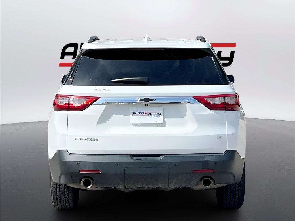 2021 Chevrolet Traverse photo 6 of 32