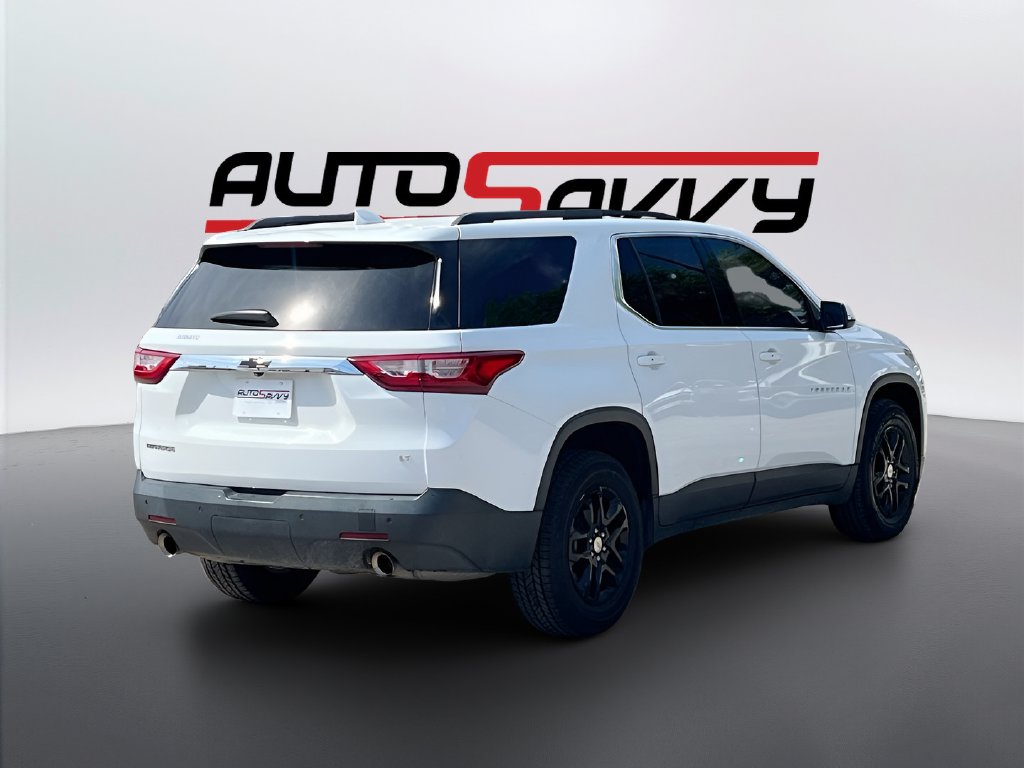 2021 Chevrolet Traverse photo 7 of 32