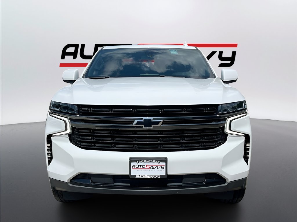 2021 Chevrolet Suburban photo 2 of 36