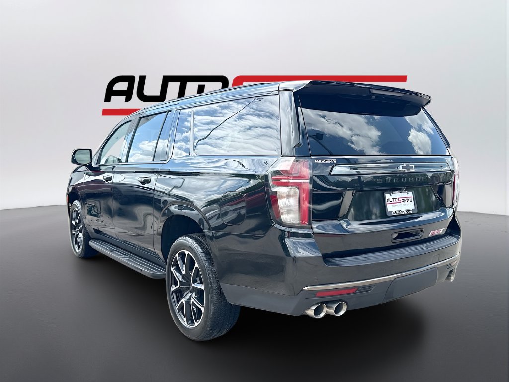 2022 Chevrolet Suburban photo 5 of 35