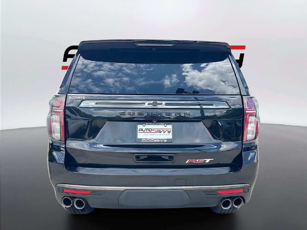 2022 Chevrolet Suburban photo 6 of 35