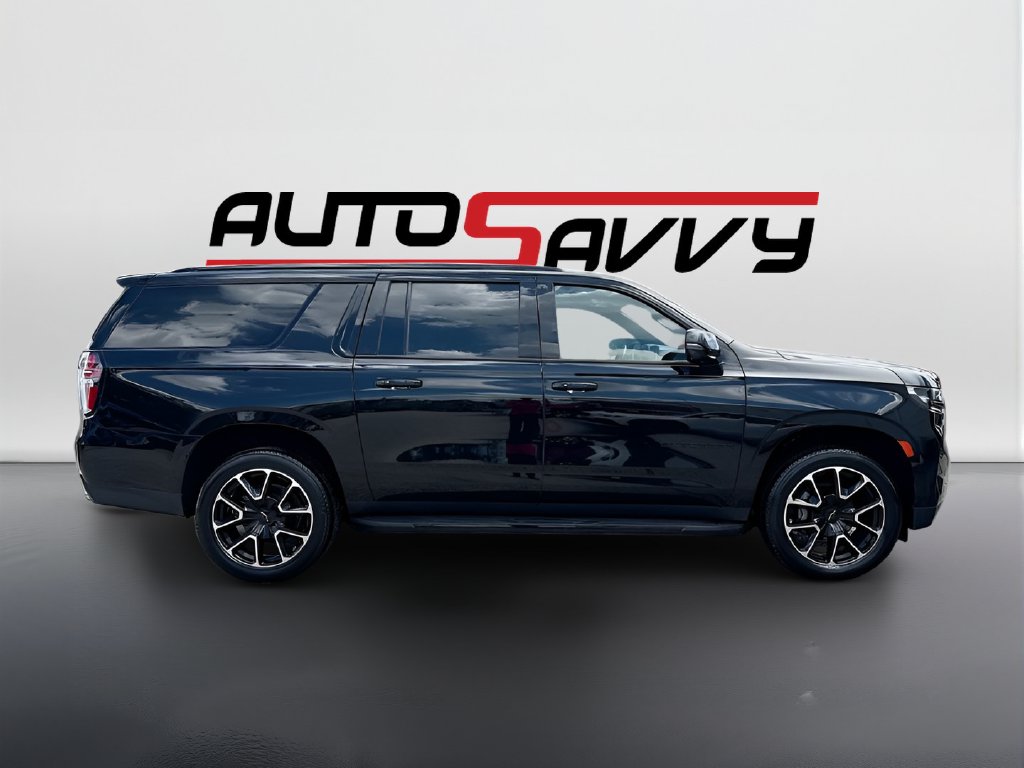 2022 Chevrolet Suburban photo 8 of 35