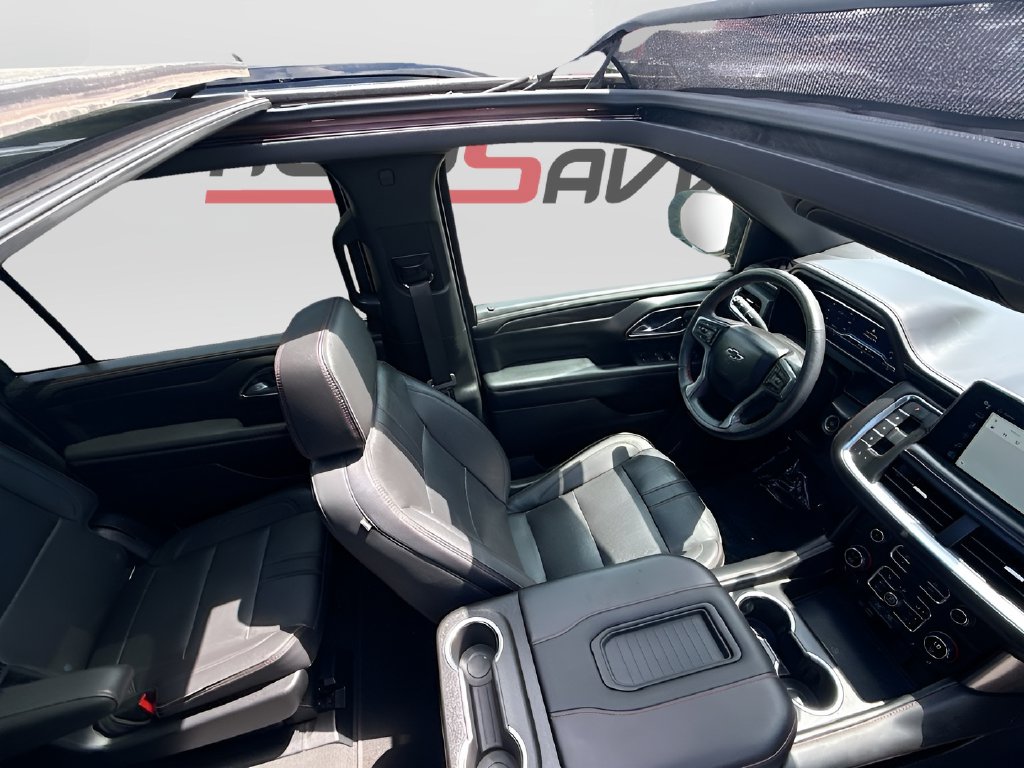 2022 Chevrolet Suburban photo 23 of 35