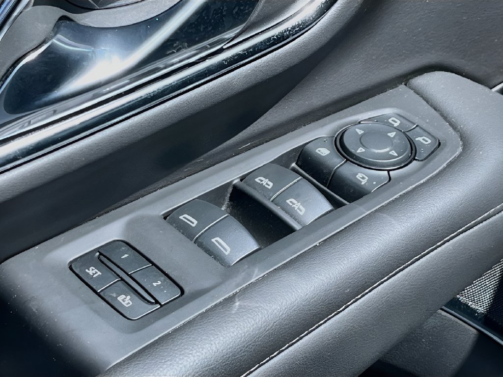 2024 Chevrolet Tahoe photo 18 of 35