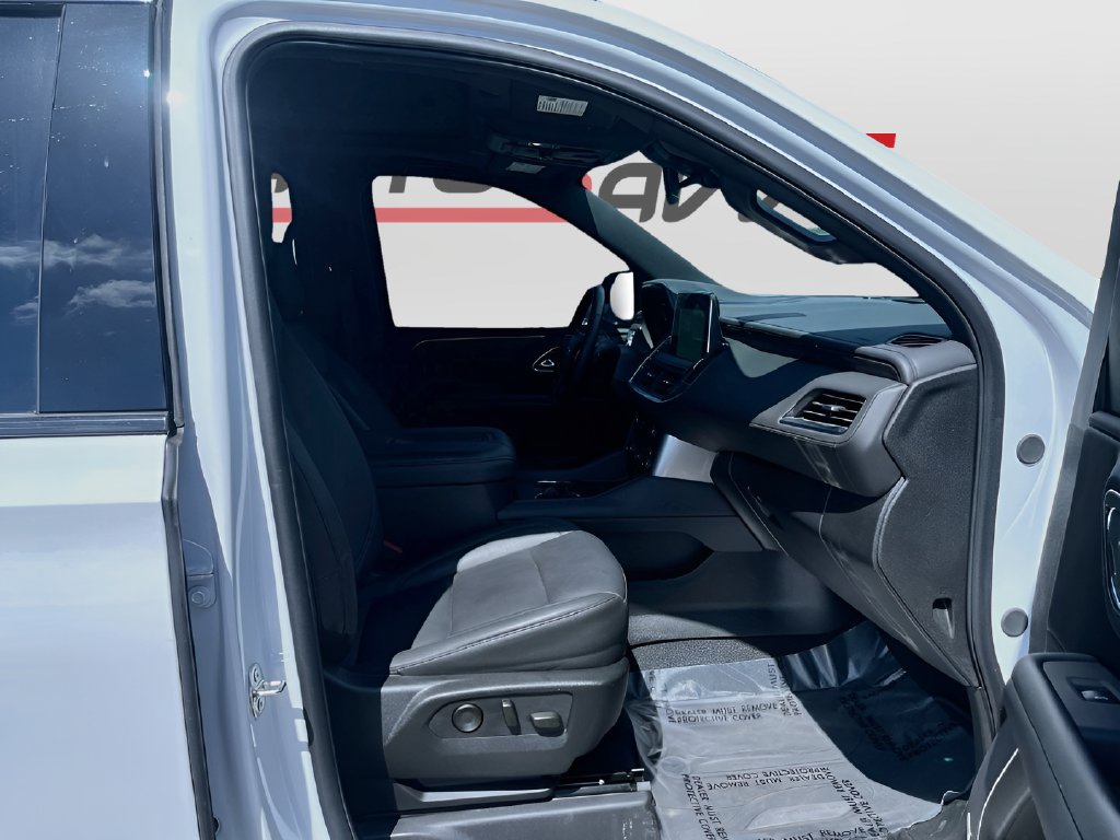2024 Chevrolet Tahoe photo 31 of 35