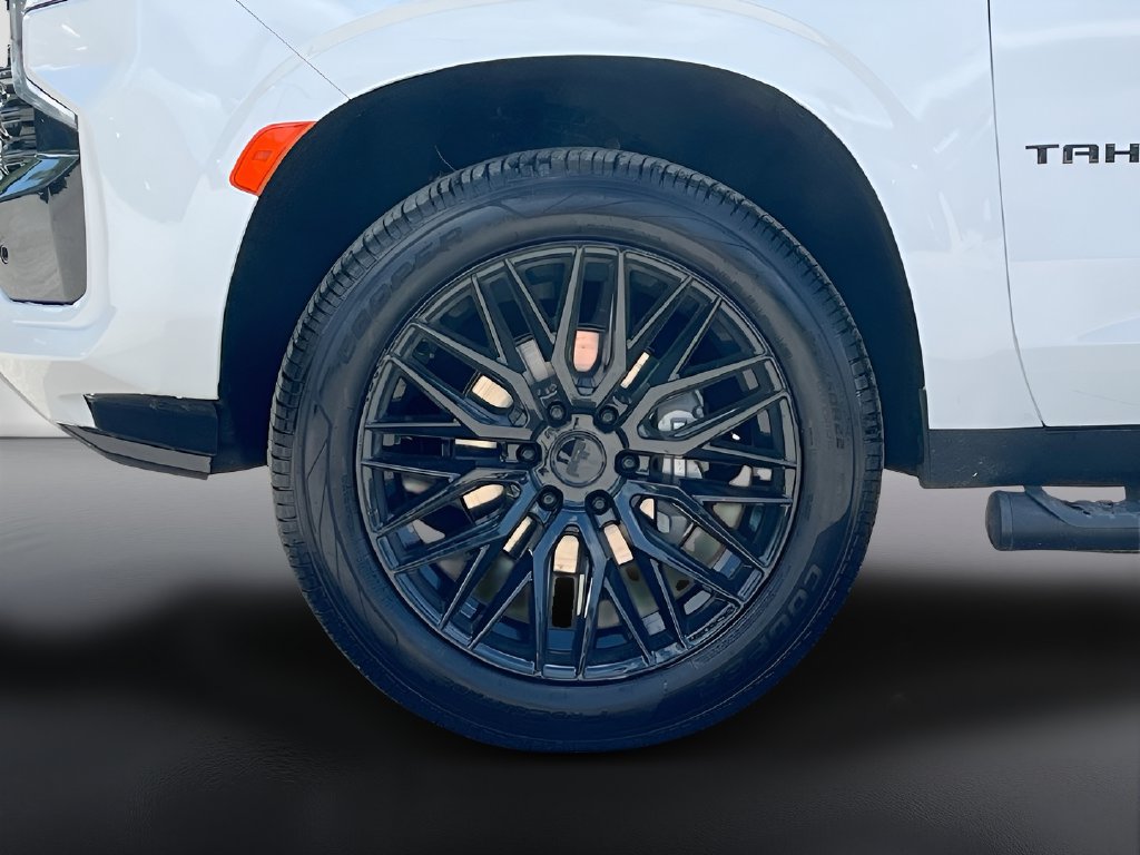 2024 Chevrolet Tahoe photo 34 of 35
