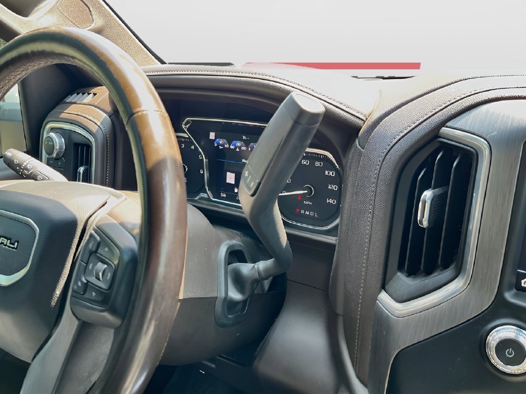 2022 GMC Sierra 2500HD photo 17 of 34