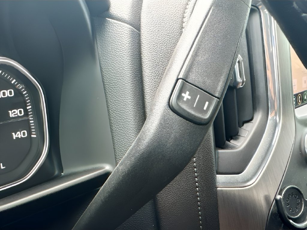 2022 GMC Sierra 2500HD photo 17 of 34