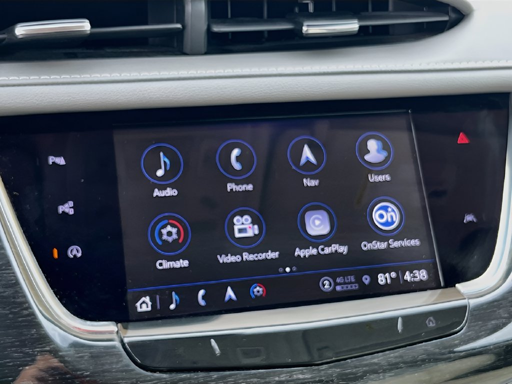 2023 Cadillac XT6 photo 15 of 37