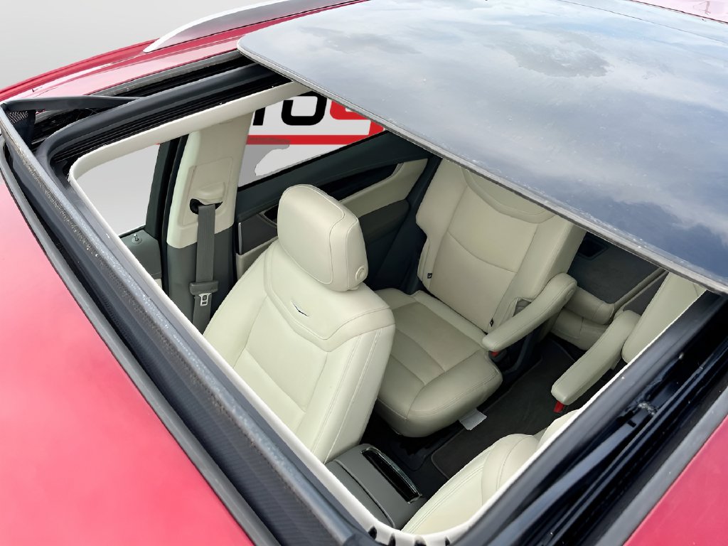 2023 Cadillac XT6 photo 23 of 37