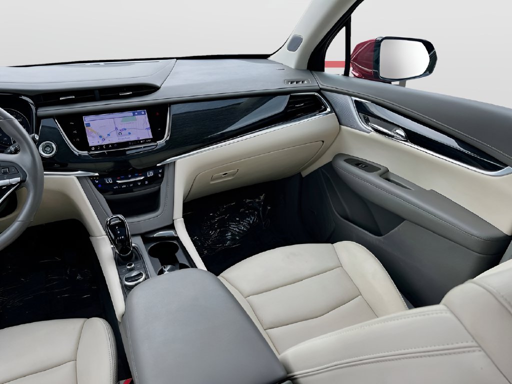 2023 Cadillac XT6 photo 25 of 37