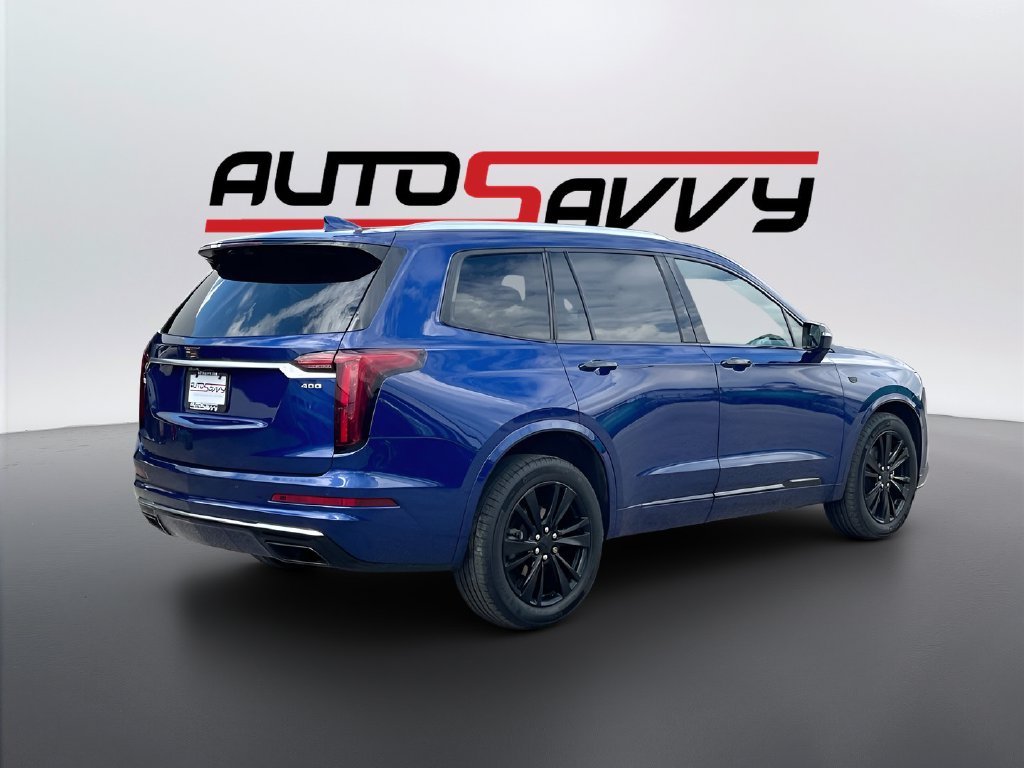 2023 Cadillac XT6 photo 7 of 36