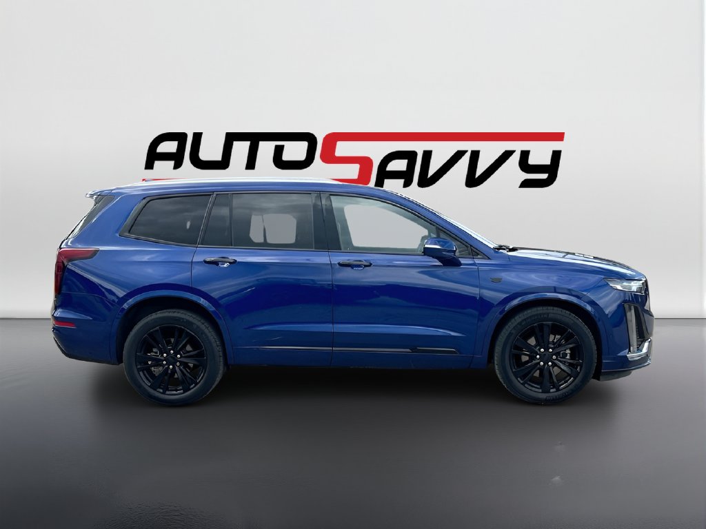 2023 Cadillac XT6 photo 8 of 36