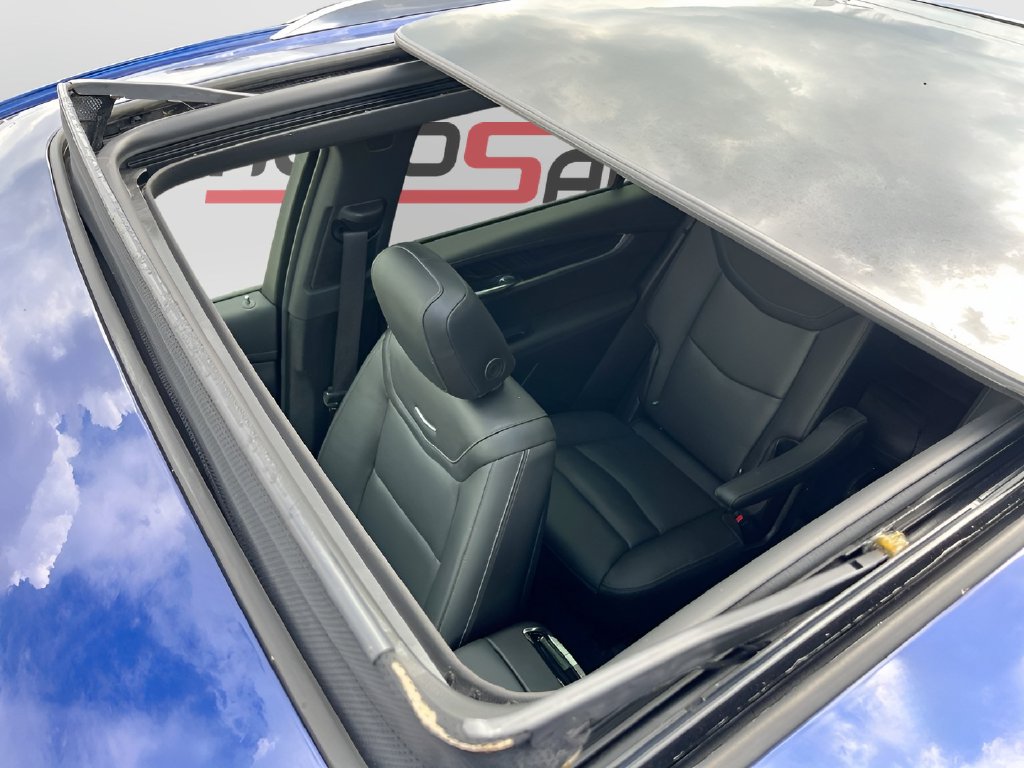 2023 Cadillac XT6 photo 23 of 36
