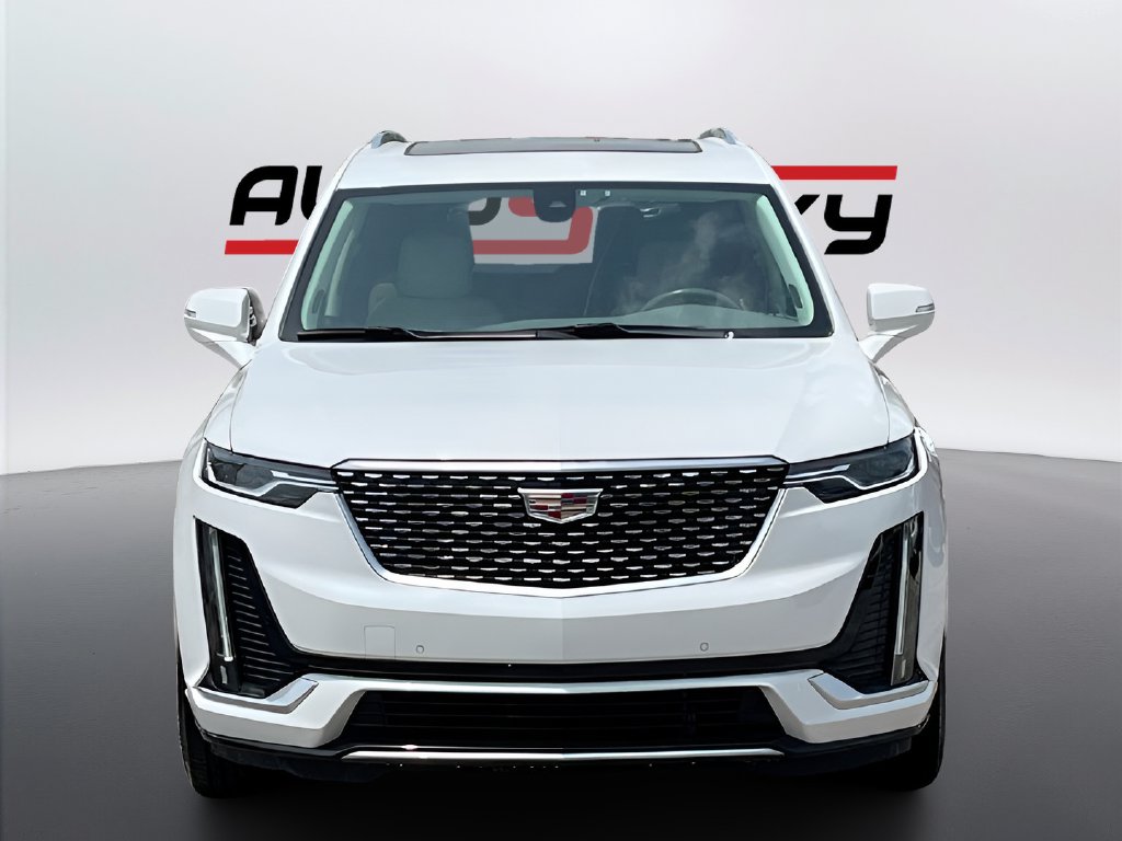 2024 Cadillac XT6 photo 2 of 35