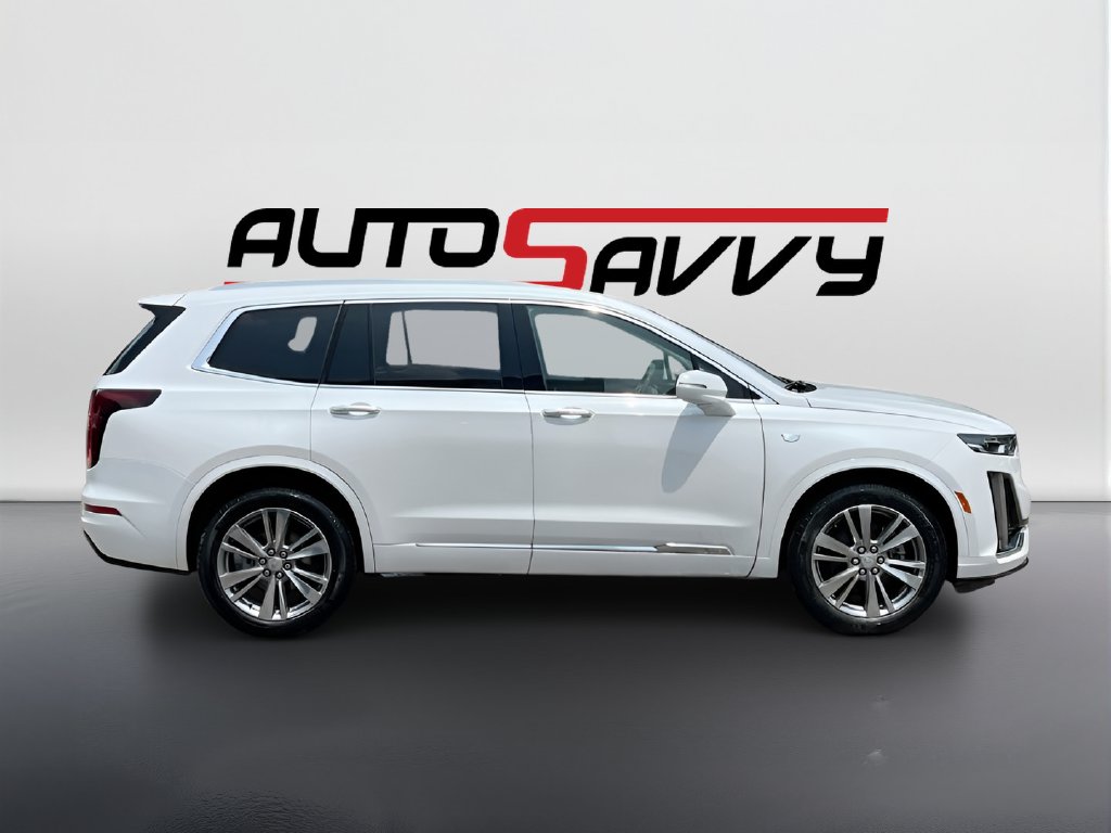 2024 Cadillac XT6 photo 8 of 35