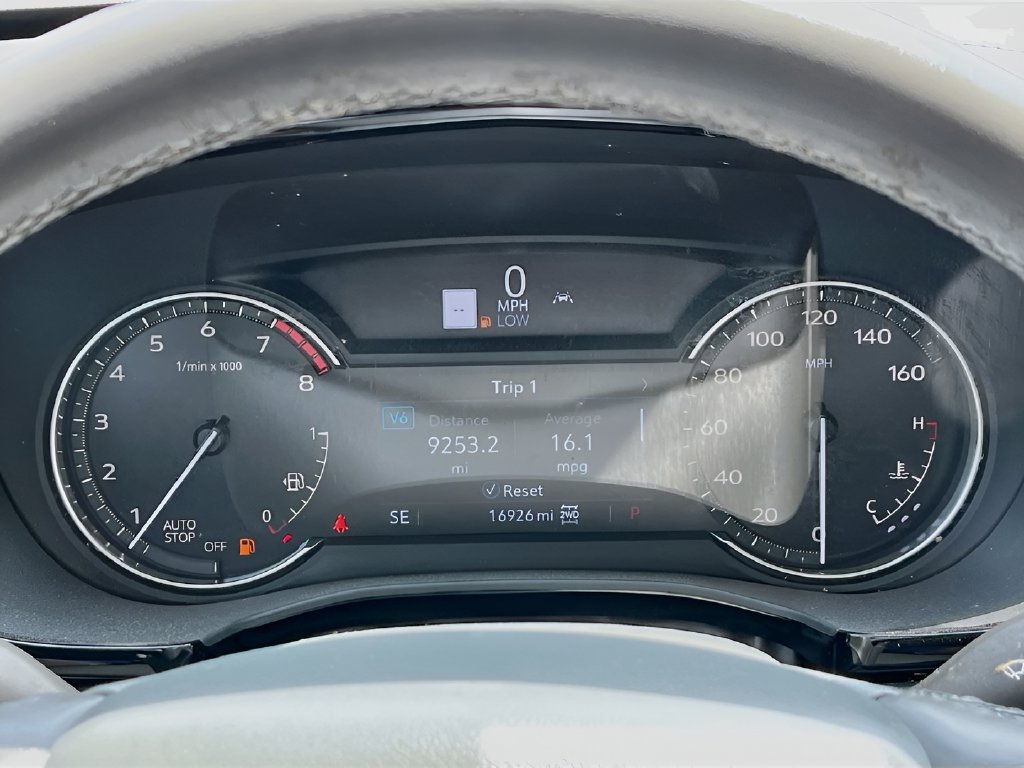 2024 Cadillac XT6 photo 12 of 35