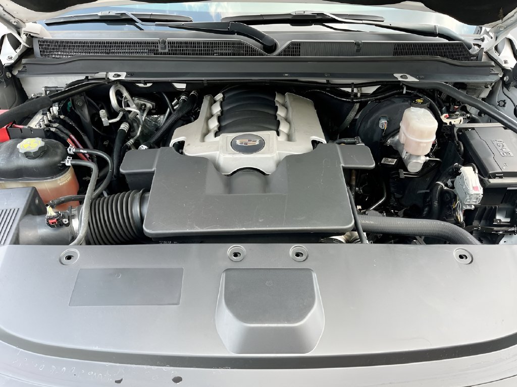 2019 Cadillac Escalade photo 34 of 37
