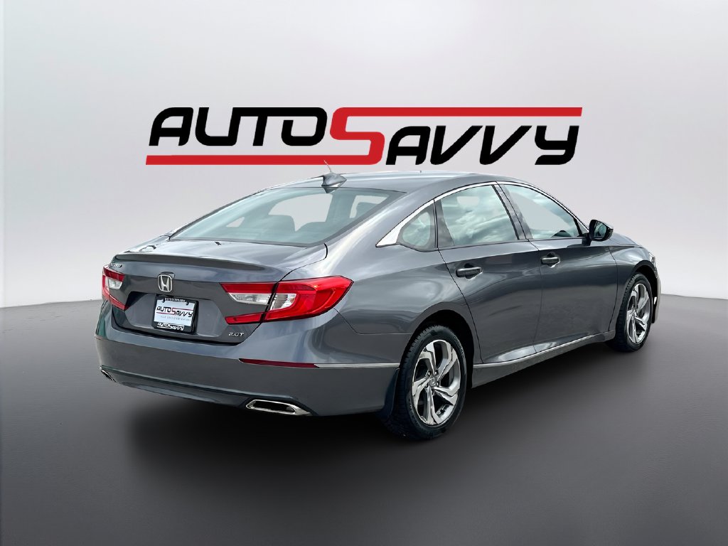 2018 Honda Accord photo 7 of 33