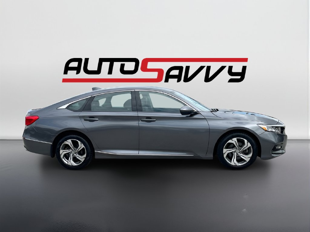 2018 Honda Accord photo 8 of 33