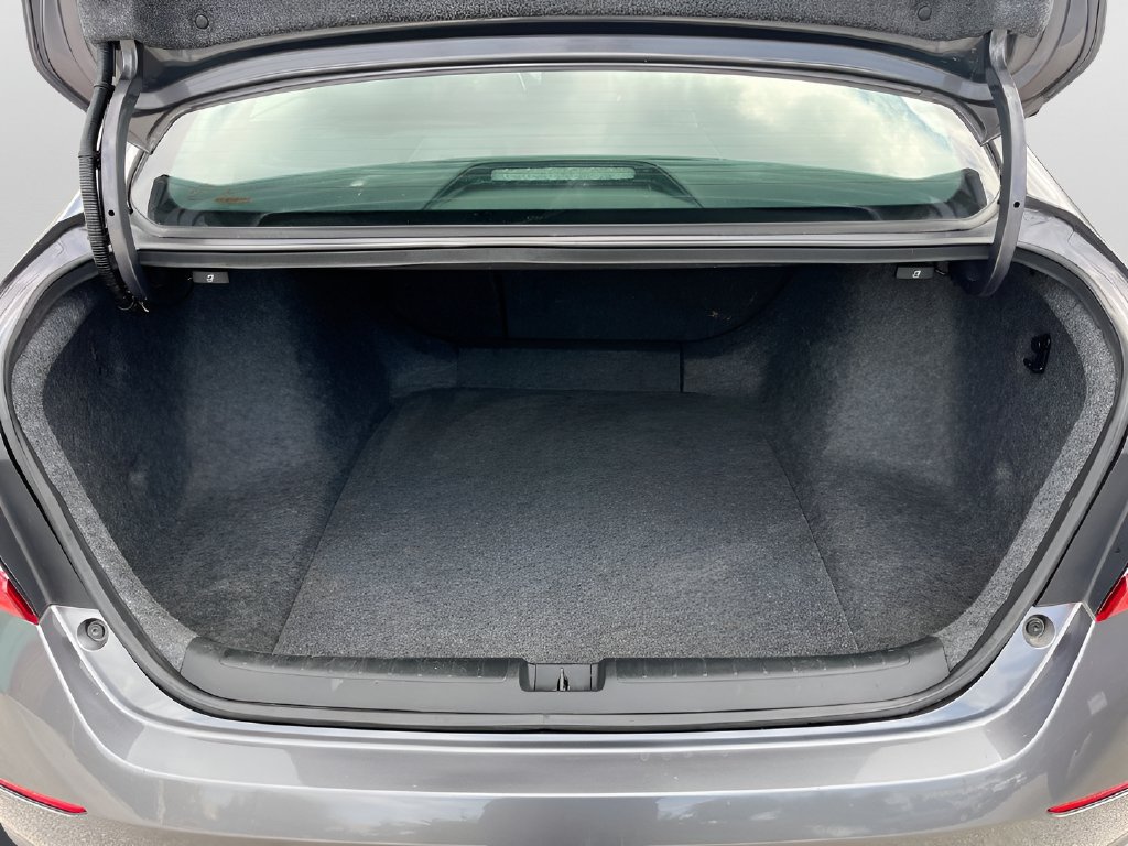 2018 Honda Accord photo 26 of 33