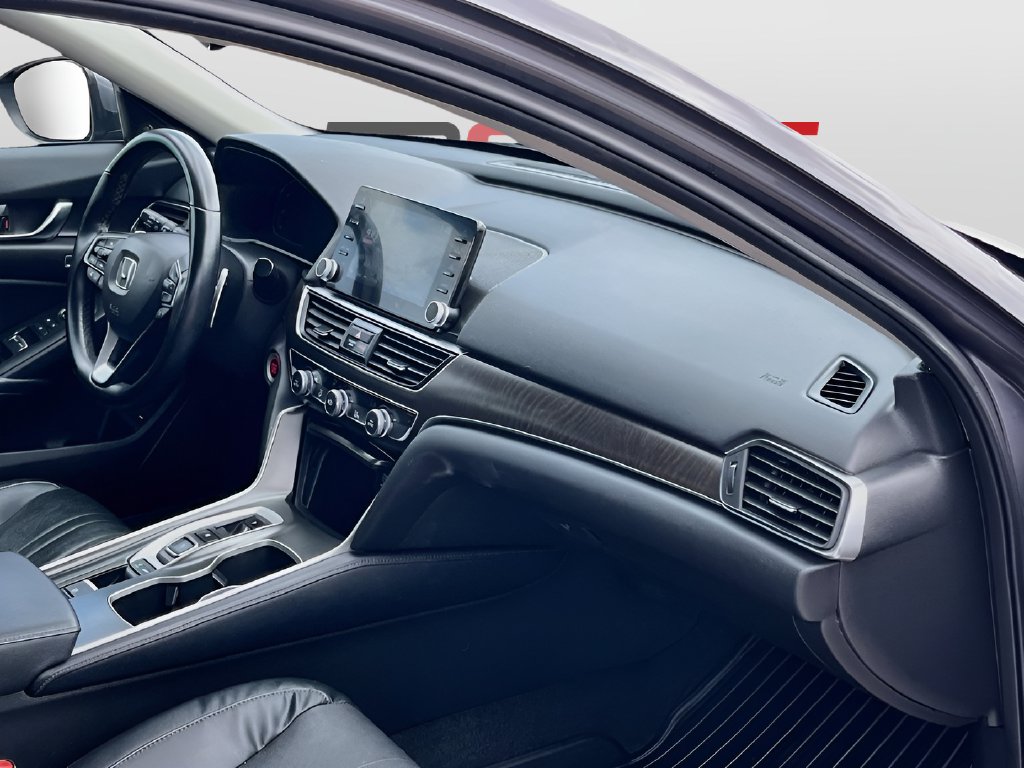 2018 Honda Accord photo 29 of 33