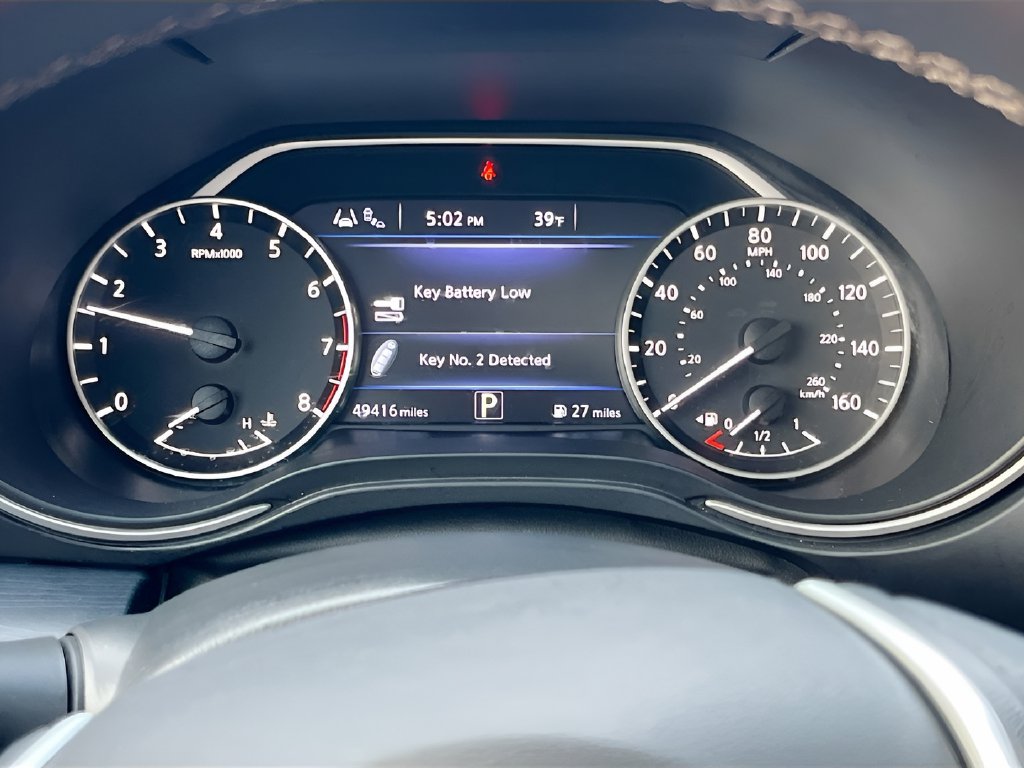 2022 Nissan Maxima photo 12 of 35