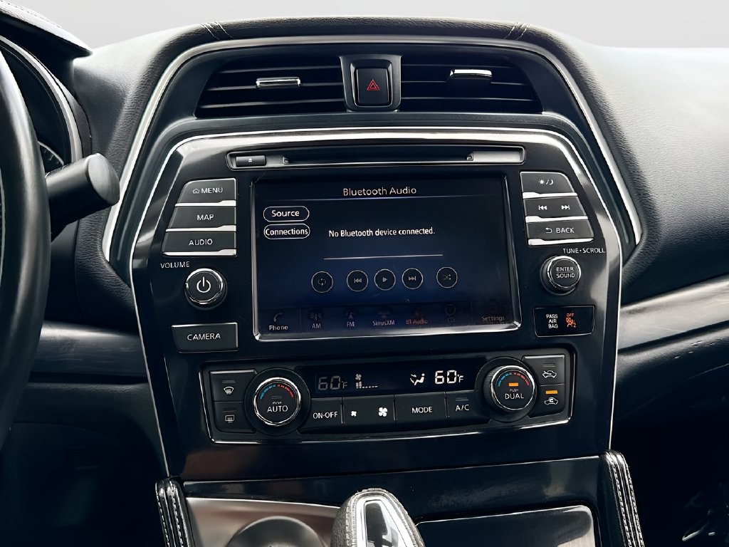 2022 Nissan Maxima photo 15 of 34