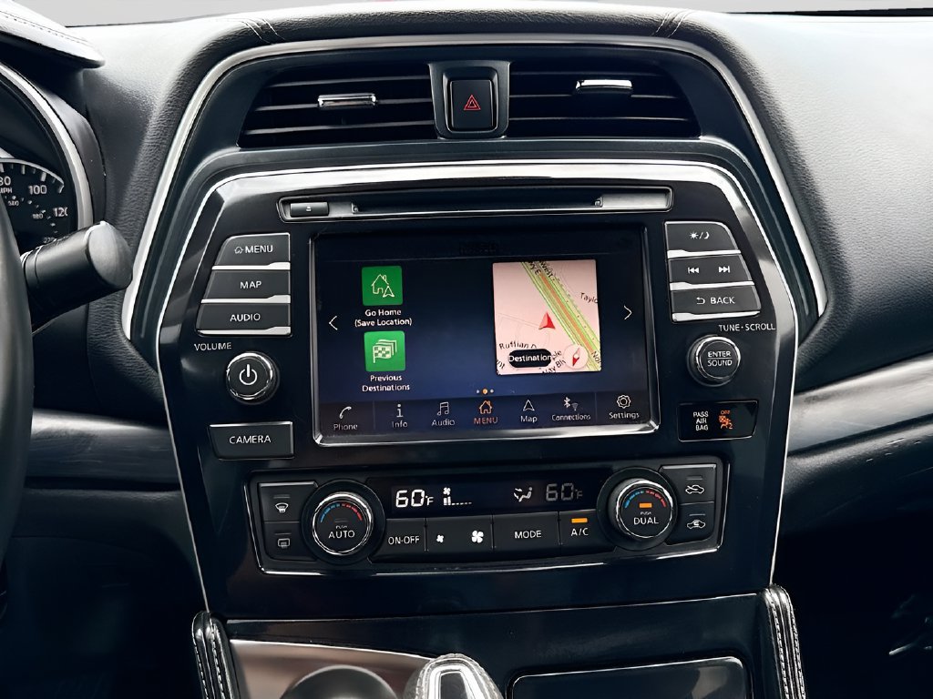 2022 Nissan Maxima photo 16 of 34