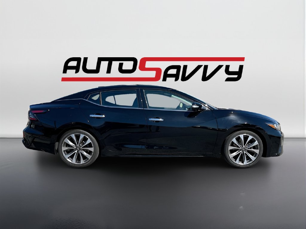 2023 Nissan Maxima photo 8 of 33