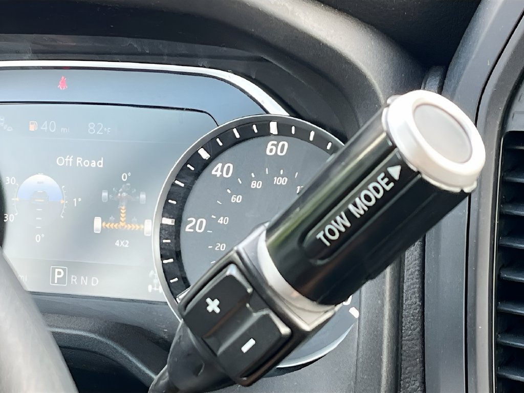 2024 Nissan Titan photo 16 of 29