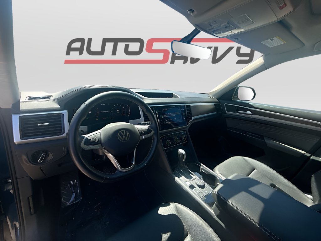 2023 Volkswagen Atlas photo 9 of 33