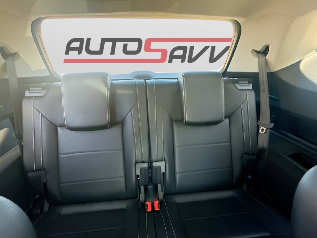 2023 Volkswagen Atlas photo 27 of 33