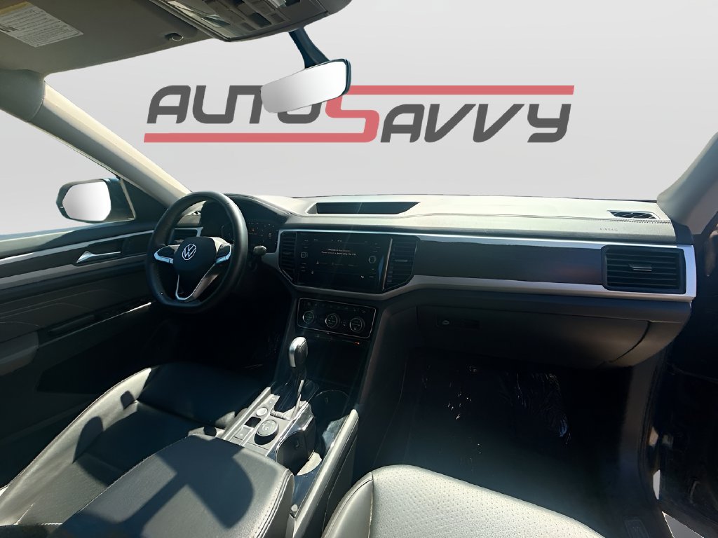 2023 Volkswagen Atlas photo 30 of 33