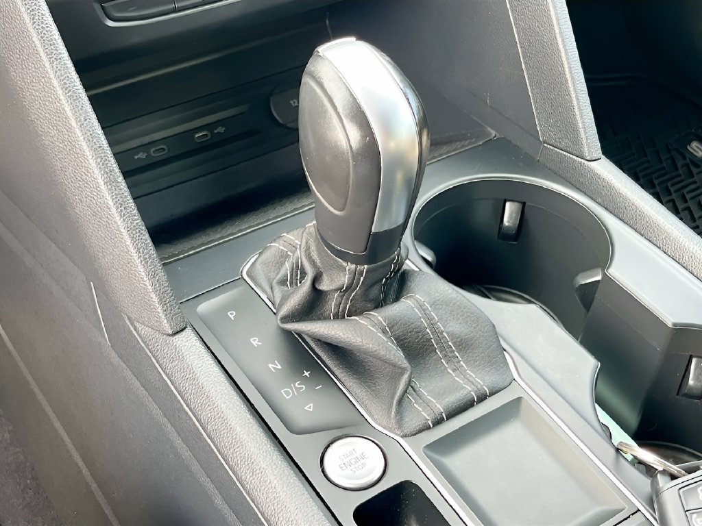 2021 Volkswagen Atlas Cross Sport photo 16 of 31