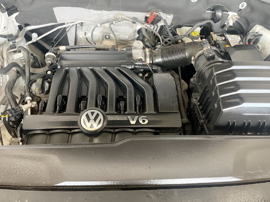 2021 Volkswagen Atlas Cross Sport photo 29 of 31