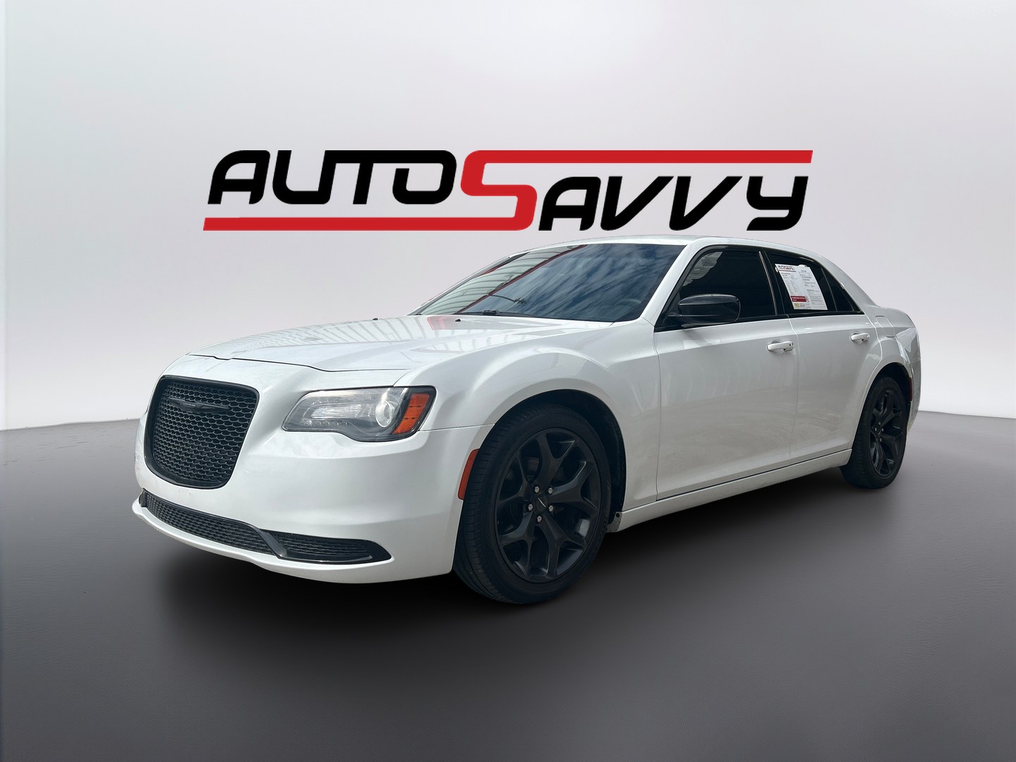 2023 Chrysler 300 Touring RWD