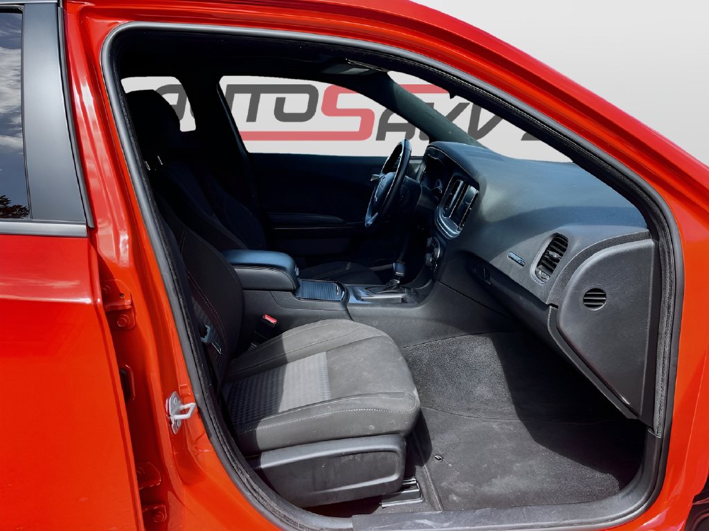 2023 Dodge Charger photo 28 of 32