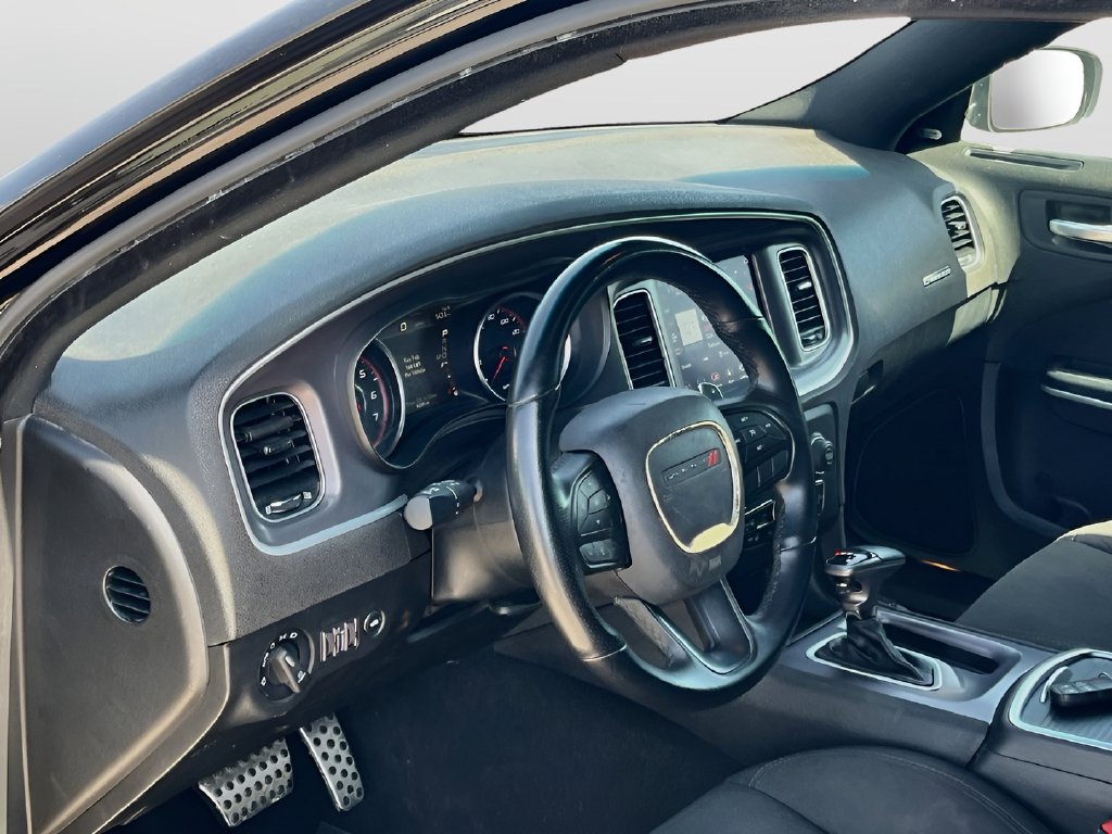 2022 Dodge Charger photo 9 of 31